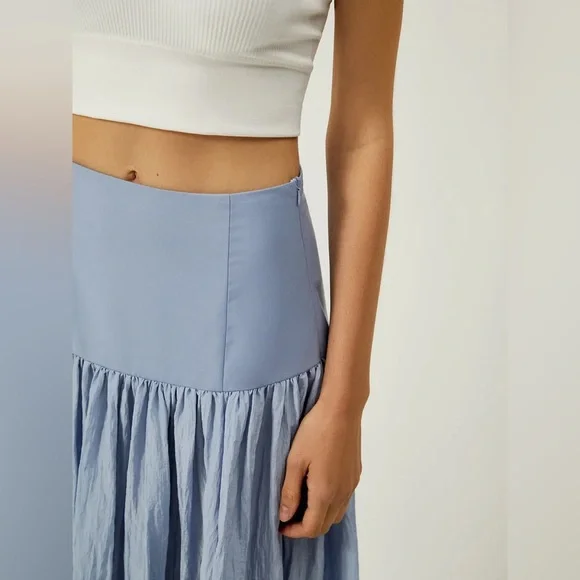 COMMENSE Solid High-Waisted Ruffle Pleated Maxi Skirt - Picture 3 of 11